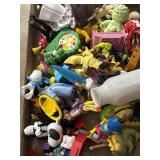 Flat of small toys