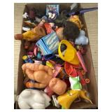 Flat of small toys