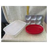 Mini Heart Pan, 4 Baskets, Rubbermaid Container