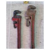2 Pipe Wrenches