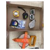 Measuring Tapes, Strait-Line