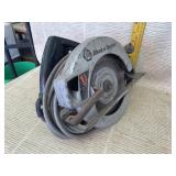 Black & Decker 7 1/4' Circular Saw