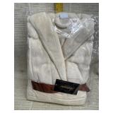 Antonino Collection Robe