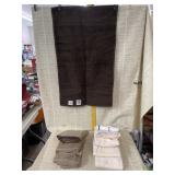9 Hand Towels