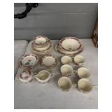 Homer Laughlin Dish Set