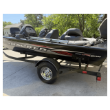 2023 Tracker Boat