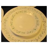 Corelle Country Cottage Dinner and Dessert Plates Corelle Country Cottage Dinner and Dessert Plates