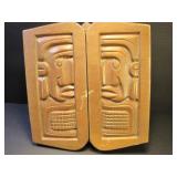 Hand-Carved HONDURAS Folding WOOD & CERAMIC TRIVET Hand-Carved HONDURAS Folding WOOD & CERAMIC TRIVET