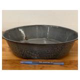 Antique Gray Enamelware Wash Tub