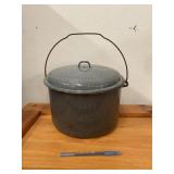Large Vintage Gray Enamelware Bean Pot W/Lid