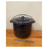 Vintage Blue Enamelware Bean Pot W/Lid