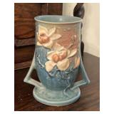 Vintage Roseville Magnolia 6" Vase #87