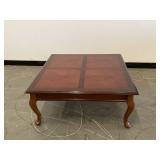 Queen Anne Leg Coffee Table Great Condition