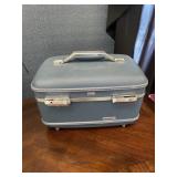 American Tourister Make Up Case