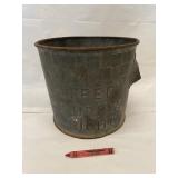 Primitive Purina Feed 1 Gal. Dry Measure Can