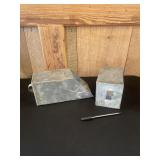 2 General Store Vintage Tin Scoops