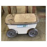 Suncast Garden Scooter Padded Seat