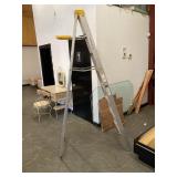 8 Ft. Aluminum Ladder