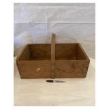 Old Wood Crate W. Handle