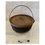 Antique No. 12 Campfire Dutch Oven Cast Iron