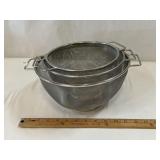Set of 3 Metal Stacking Strainers