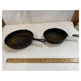 2 Vintage Cast Iron Skillets No. 7 & 5