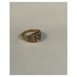 10K Gold Class Ring  Size 8.5 (6.9 Grams)