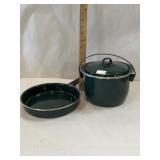 Vintage Green Enamelware Lidded Pot & Skillet