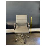 Leather Like New Desk Chair Leather Like New Desk Chair
