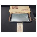Salton Cosmopolitan Food Warmer in Box Salton Cosmopolitan Food Warmer in Box