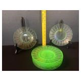 8 Hazel Atlas Uranium Vaseline Dessert Plates