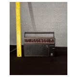 Vintage GE Transistor Radio