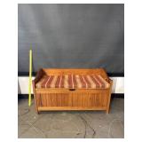 Pine Slat Front Quilt Box Seat