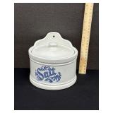 Pfaltzgraff Yorktowne Stoneware Salt
