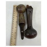 2 Antique Brass Horse Hames