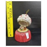 Musical Cupcake W/ Motion Bears Inside