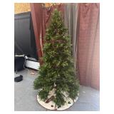 Ultima Brilliant Waverly 7.5 Foot Christmas Tree