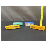 4 Vintage Bachmann Toy Train Cars