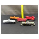4 HO Scale Toy Train Cars Bachmann