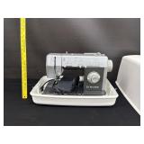 Singer CG - 550 Commercial Grade Sewing Machine