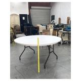 Fiberglass 5 Ft Round Folding Table Rated 300Lbs