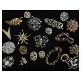 Costume Jewelry Brooches and Br