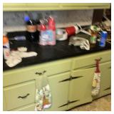 Kitchen Contents from 9 Cabinets