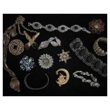 Costume Jewelry Lot, 14 Pieces