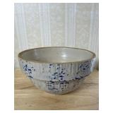 Stoneware Mixing Bowl with Blue Spongeware