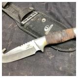 Mossy Oak Fixed Blade Knife with Sheath, 10"
