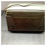 Silvertone AM Table Radio, Working Condition