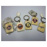 5 1980s MLB Baseball Team Logo Keychains