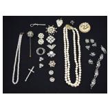 LOT- Rhinestones & Pearls