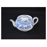 Japanese Nippon Royal Sometuke Blue & White Teapot